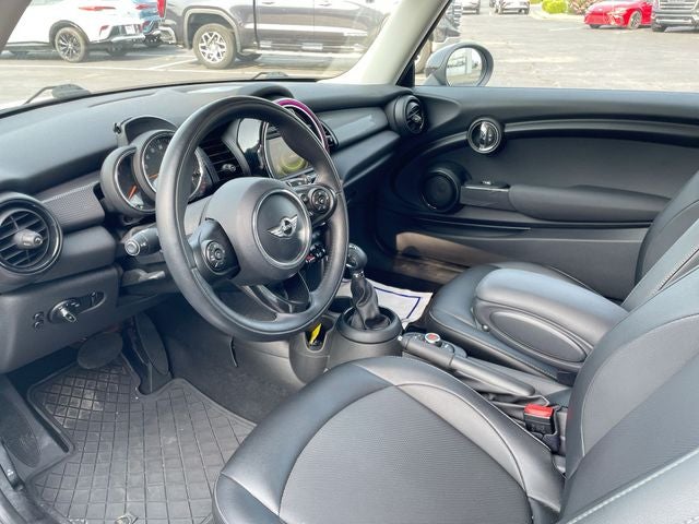 2017 MINI Cooper Base