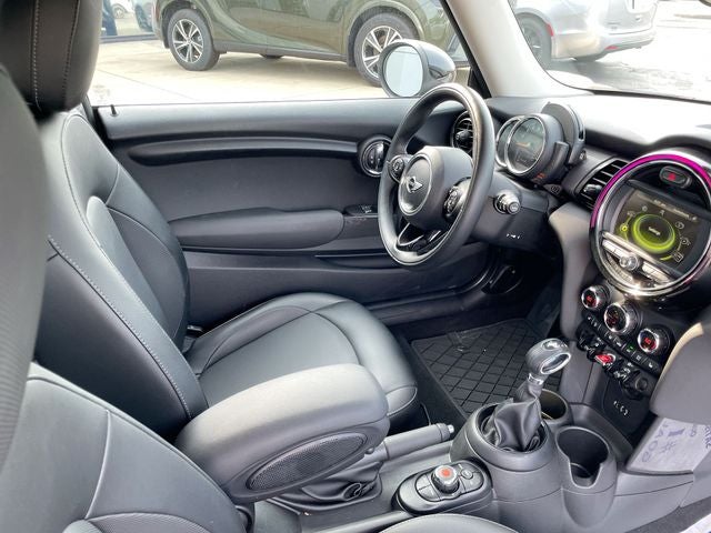 2017 MINI Cooper Base