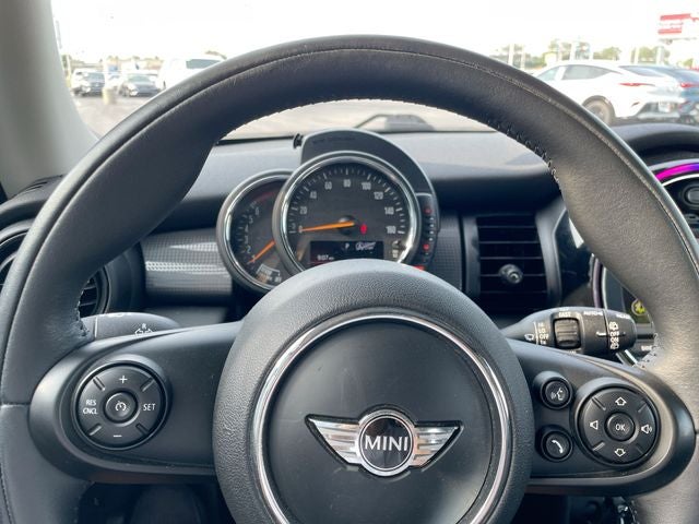 2017 MINI Cooper Base