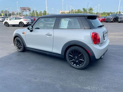 2017 MINI Cooper Base