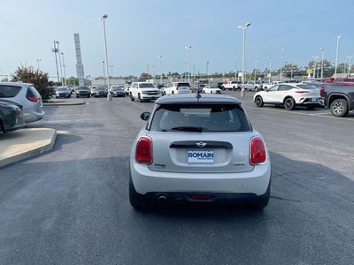 2017 MINI Cooper Base