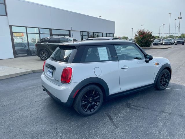 2017 MINI Cooper Base