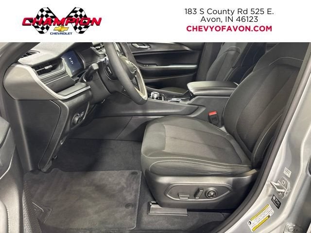 2025 Jeep Grand Cherokee L Laredo X 4x4