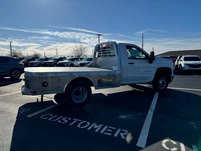 2025 Chevrolet Silverado 3500 HD Chassis Cab Work Truck