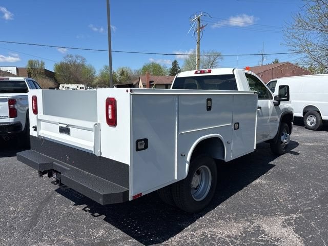 2025 Chevrolet Silverado 3500 HD Chassis Cab Work Truck