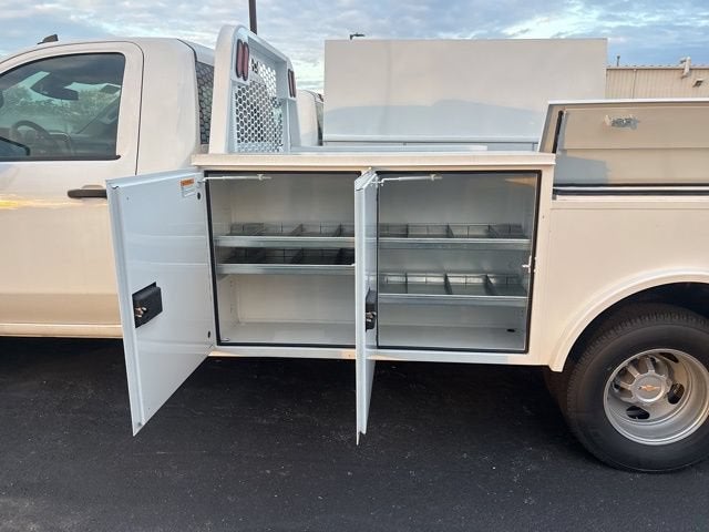 2025 Chevrolet Silverado 3500 HD Chassis Cab Work Truck