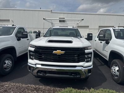 2025 Chevrolet Silverado 3500 HD Chassis Cab Work Truck