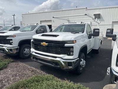 2025 Chevrolet Silverado 3500 HD Chassis Cab Work Truck
