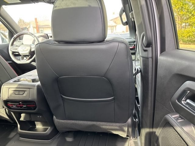 2025 Chevrolet Silverado EV RST - Max Range