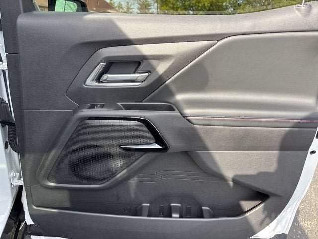 2025 Chevrolet Silverado EV RST - Max Range