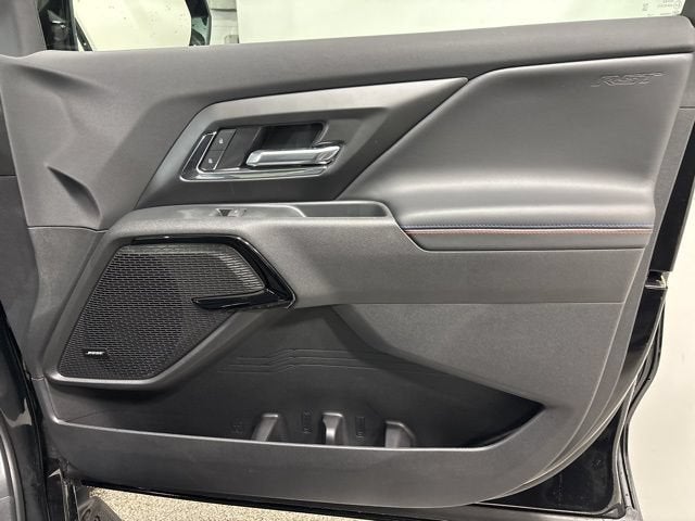 2025 Chevrolet Silverado EV RST - Max Range