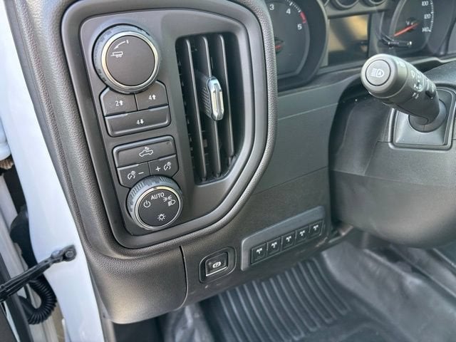 2024 Chevrolet Silverado 3500 HD WT DRW