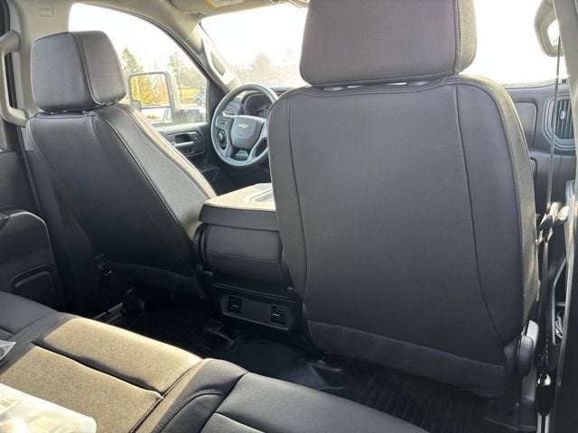 2024 Chevrolet Silverado 3500 HD WT DRW