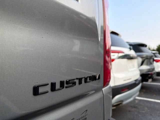 2024 Chevrolet Silverado 1500 Custom