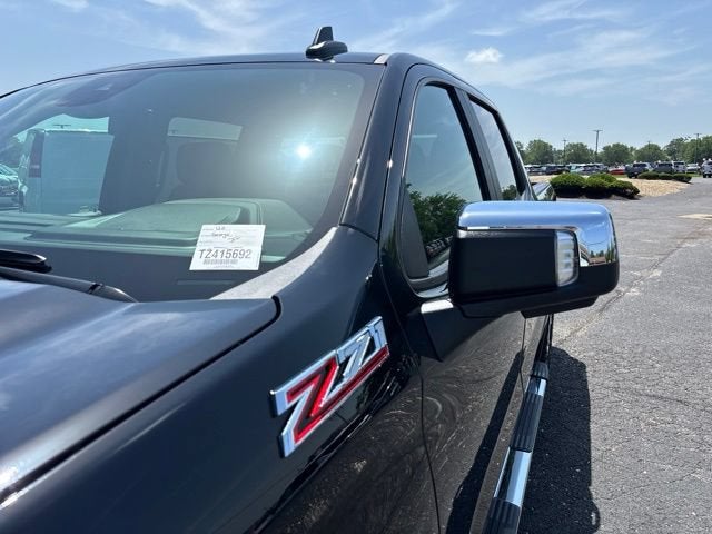 2026 Chevrolet Silverado 1500 LT - Photo 13