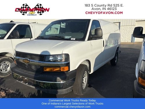 2025 Chevrolet Express Cargo WT