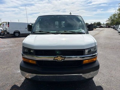 2025 Chevrolet Express Cargo WT