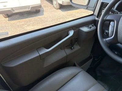 2026 Chevrolet Express Cargo 1WT