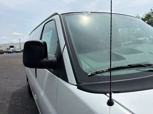 2026 Chevrolet Express Cargo 1WT