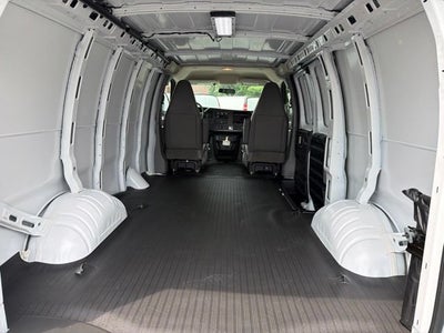 2026 Chevrolet Express Cargo 1WT