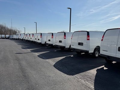 2025 Chevrolet Express Cargo WT