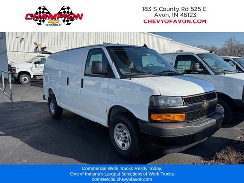 2025 Chevrolet Express Cargo WT