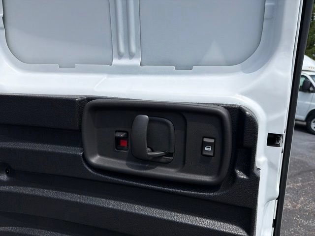 2026 Chevrolet Express Cargo 1WT