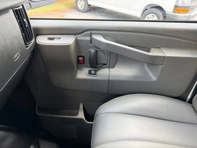 2026 Chevrolet Express Cargo 1WT
