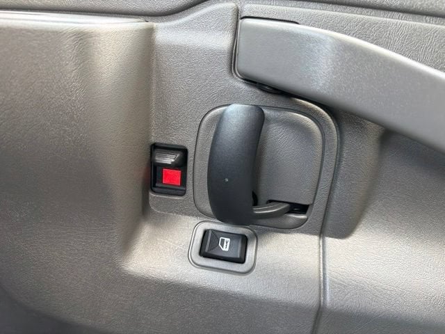 2026 Chevrolet Express Cargo 1WT