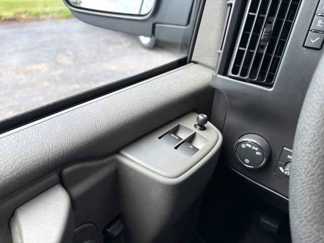 2026 Chevrolet Express Cargo 1WT