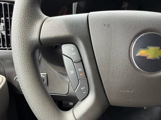 2026 Chevrolet Express Cargo 1WT