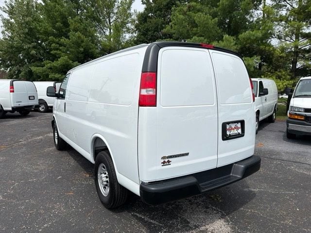 2026 Chevrolet Express Cargo 1WT