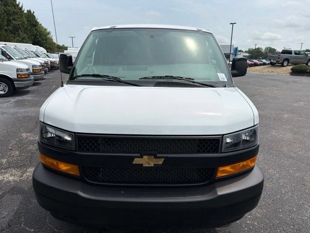 2026 Chevrolet Express Cargo 1WT