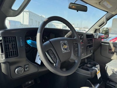 2025 Chevrolet Express Cargo WT