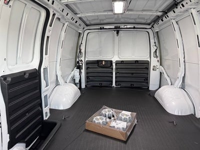 2025 Chevrolet Express Cargo WT