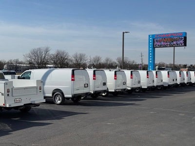 2025 Chevrolet Express Cargo WT