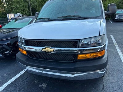 2025 Chevrolet Express Cargo WT
