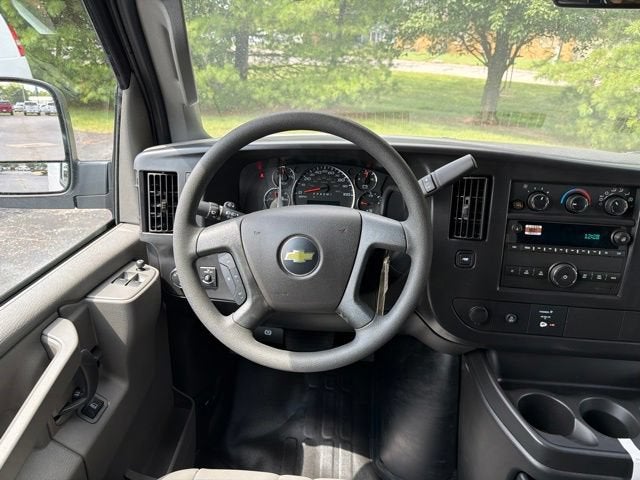2026 Chevrolet Express Cargo 1WT