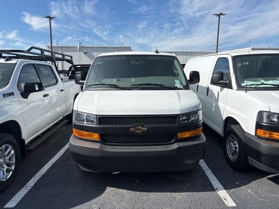 2025 Chevrolet Express Cargo WT