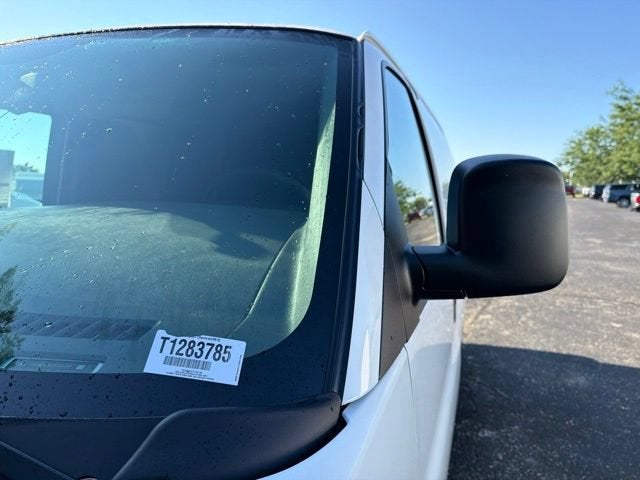 2026 Chevrolet Express Cargo 1WT