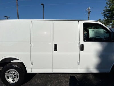 2026 Chevrolet Express Cargo 1WT