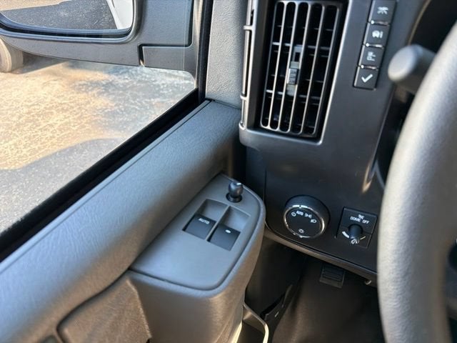 2026 Chevrolet Express Cargo 1WT