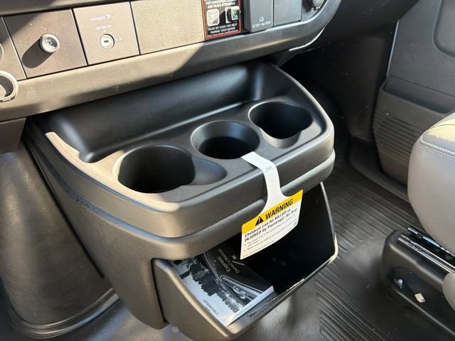 2026 Chevrolet Express Cargo 1WT