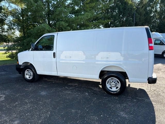 2026 Chevrolet Express Cargo 1WT