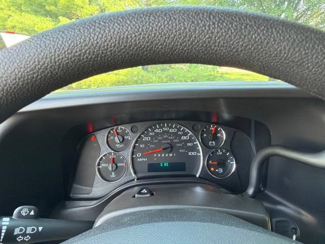 2026 Chevrolet Express Cargo 1WT