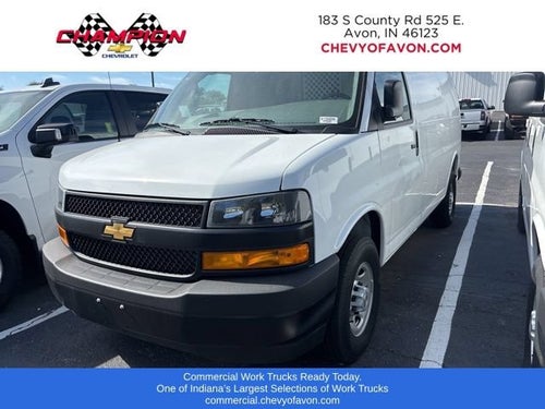 2025 Chevrolet Express Cargo WT