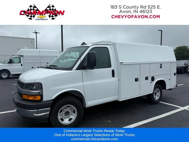 2025 Chevrolet Express Cutaway 3500 1WT