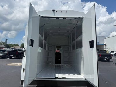 2025 Chevrolet Express Cutaway 3500 1WT