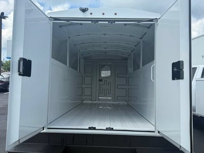 2025 Chevrolet Express Cutaway 3500 1WT