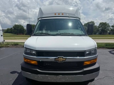 2025 Chevrolet Express Cutaway 3500 1WT